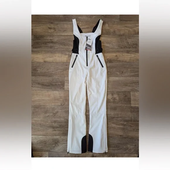 ZARA NEW WOMAN WINDPROOF AND WATERPROOF JUMPSUIT SKI COLLECTION NWT - Picture 3 of 9